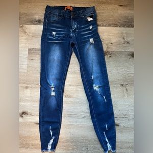 Cute denim ripped jeans